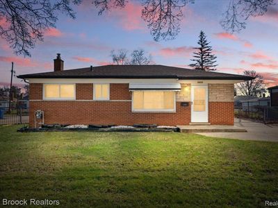 26630 Thomas St, Warren, MI, 48091