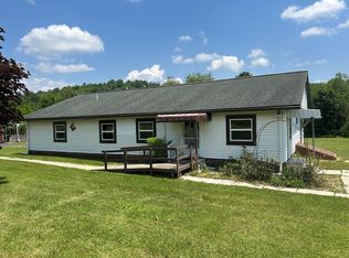 352 C L School Rd, Summerville, PA 15864