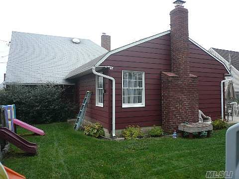 5th image of 299 Elm Dr S