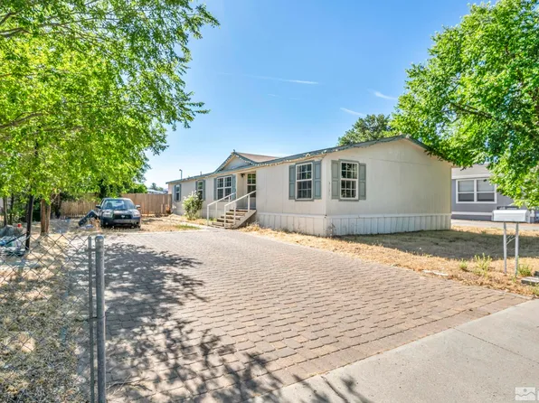 3131 Melanie Ln, Carson City, NV 89706