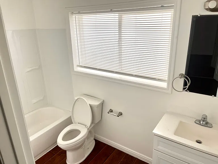 3079 W Lehman Ave — Photo 8