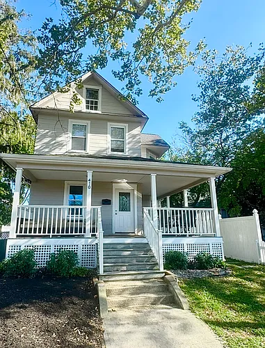 410 13th Ave Photo 1