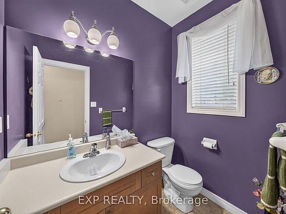 5th image of 5281 Picketts Way