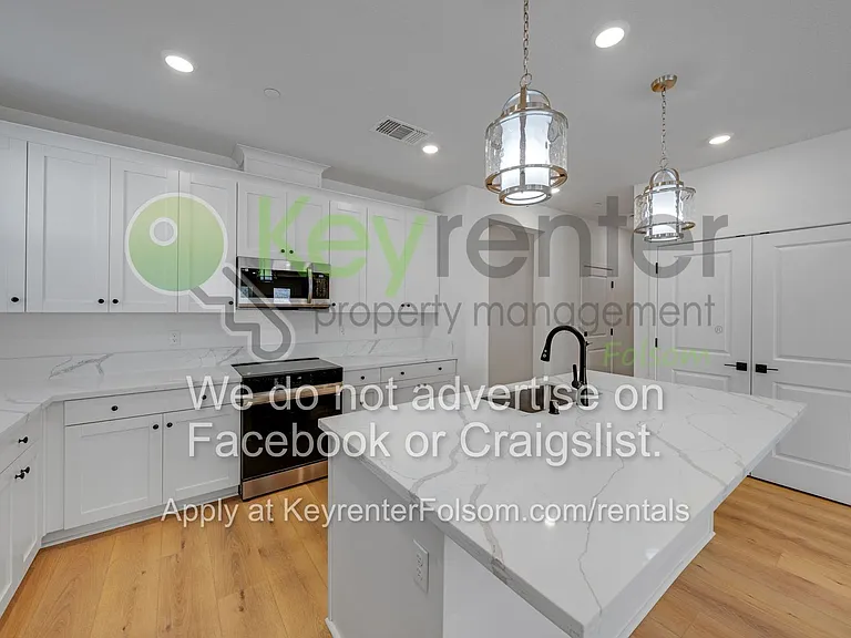 1012 Utah Dr — Photo 14