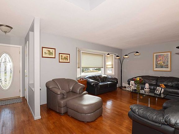 3rd image of 516 Nolting Ave