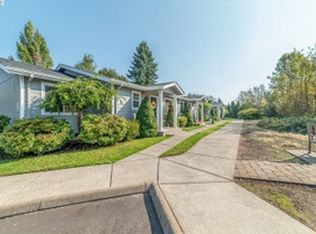 25105 Cottage Ct #25105, Veneta, OR 97487