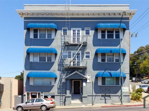 546 Georgia St APT 205