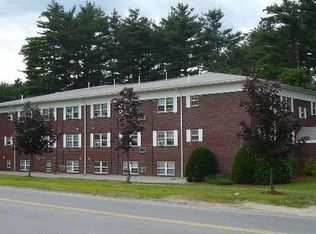 400 Dunstable Rd APT 27, Tyngsboro, MA 01879