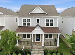 41961 Blair Woods Dr, Ashburn, VA 20148