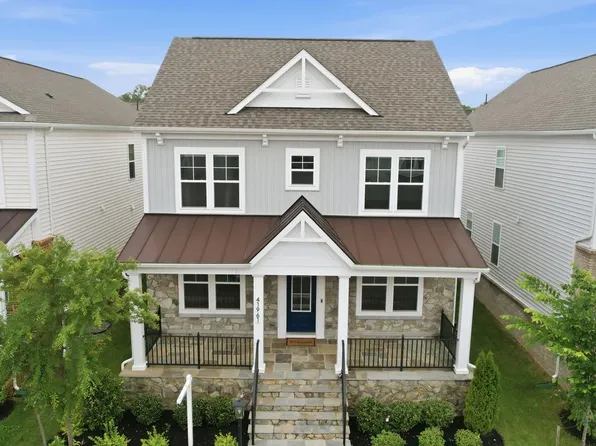 41961 Blair Woods Dr, Ashburn, VA 20148