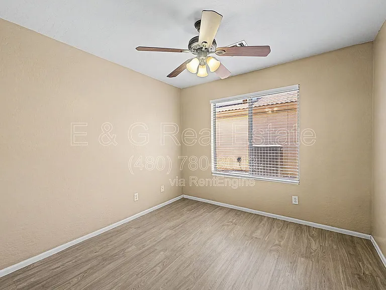13153 W Mauna Loa Ln — Photo 19