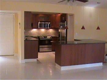 2nd image of 2705 Carambola Cir N