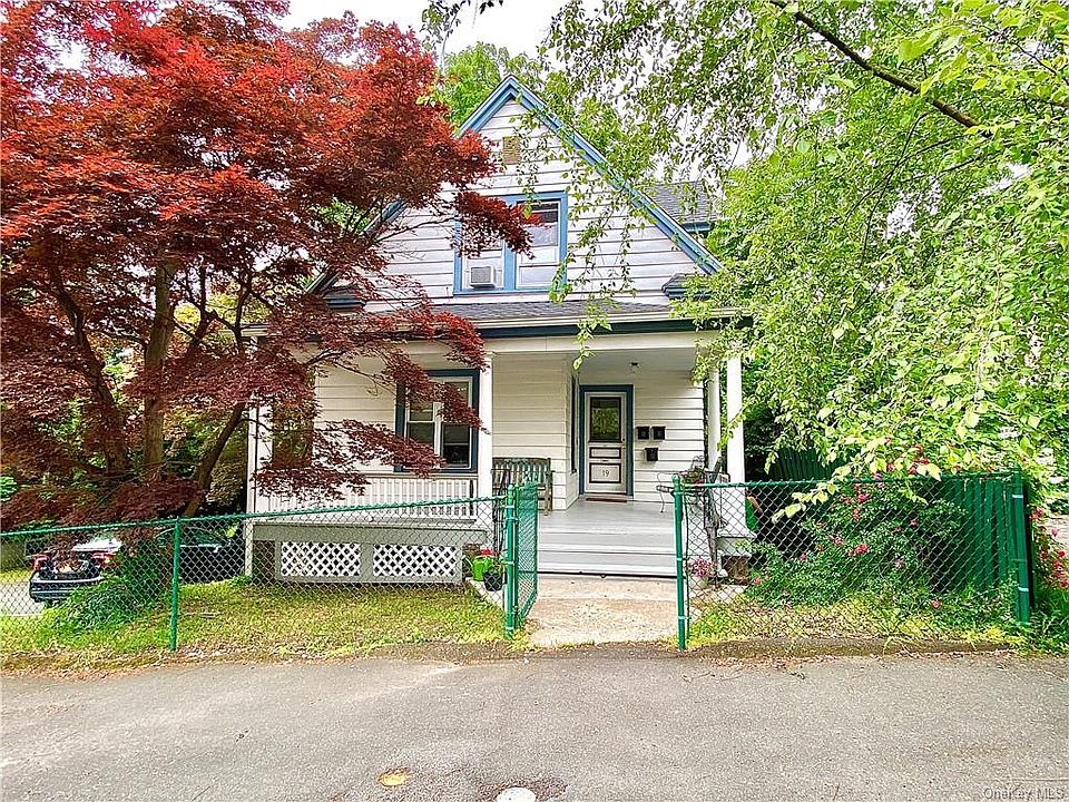 1st image of 19 Hudson Ave