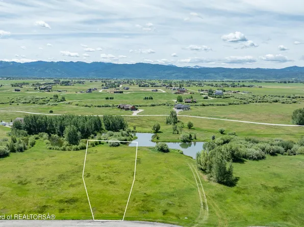 6022 Fox Springs Dr, Victor, ID 83455