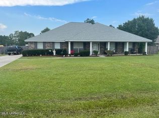 10221 Lake Forest Dr, Vancleave, MS 39565