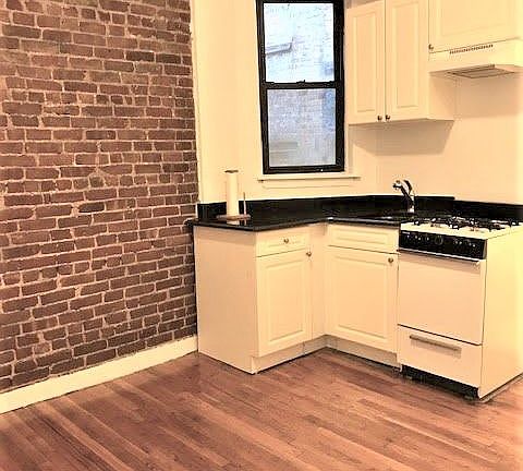 4th image of 510 E 82nd St APT 2D