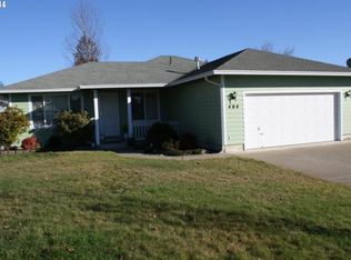 404 Crowne Point, Saint Sutherlin, OR 97479