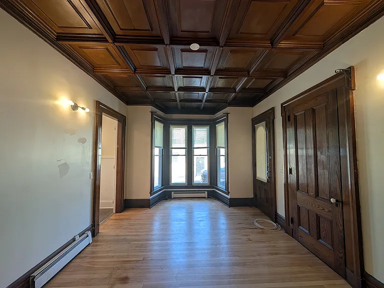 9 Walnut St #101 — Photo 6
