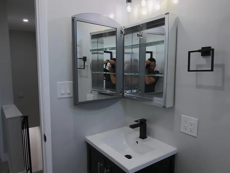 120 Roswell Ave #12 — Photo 74