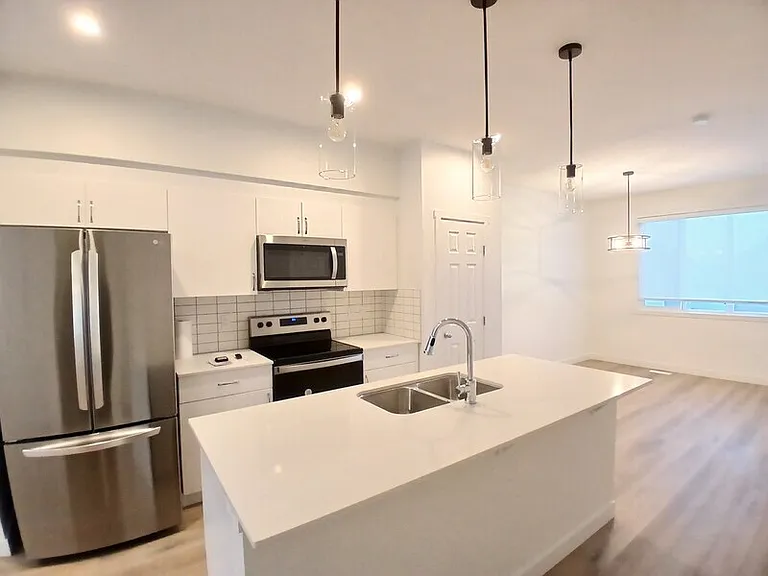 6351 King Wynd SW #UPPER — Photo 24