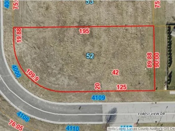 4000 Edge View Dr, Oregon, OH 43616