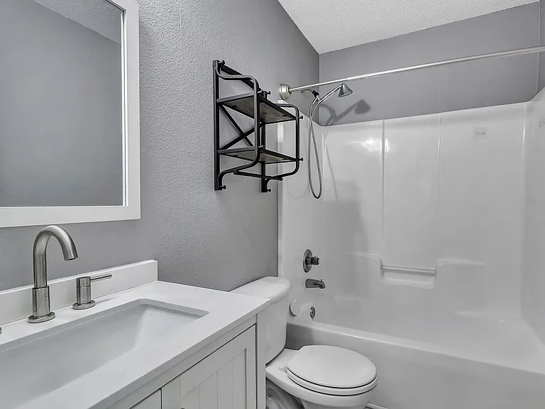 3748 Lexa Ct — Photo 27