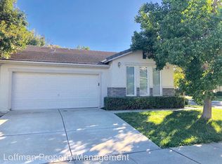 140 Barnhart Cir, Sacramento, CA 95835