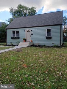 2834 Bolling Rd, Falls Church, VA, 22042