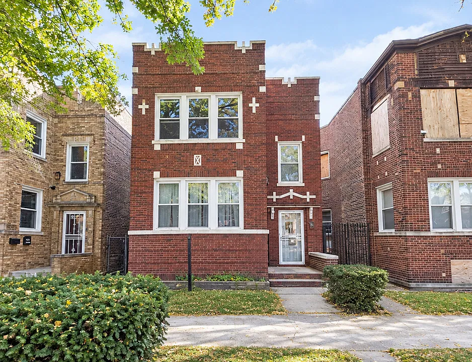 7811 S Evans Ave #2