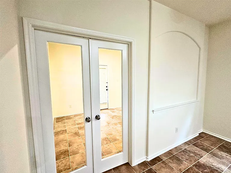 8218 Nagy Hill St — Photo 11