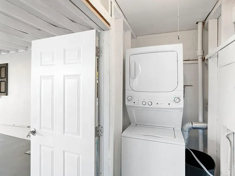 1253 Friar Tuck Ln #1253 — Photo 19