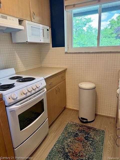 2820 Woodslee Dr Apt 301, photo 11