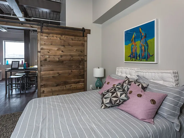 Innerbelt Lofts — Photo 9