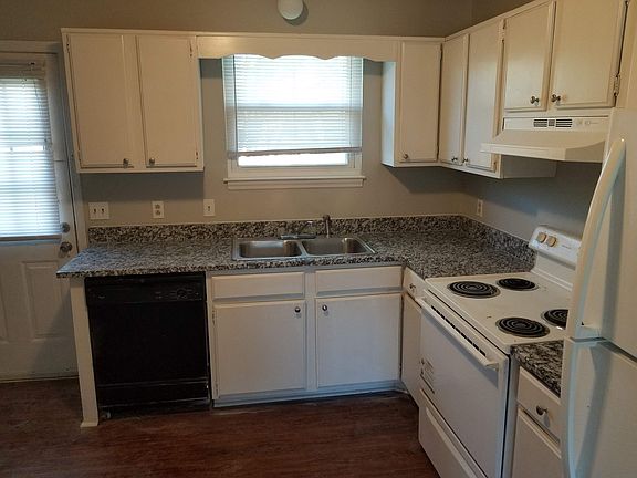 2nd image of 405 Revels Dr