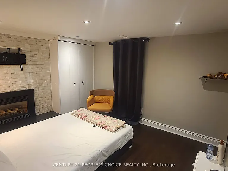 3 Erindale Cres #BASEMENT — Photo 7