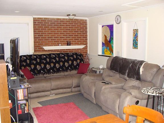 5th image of 7140 E 52nd St
