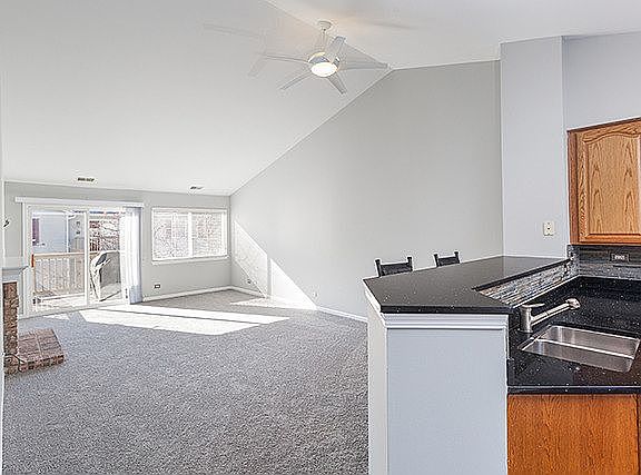 5th image of 2961 Stockton Ct