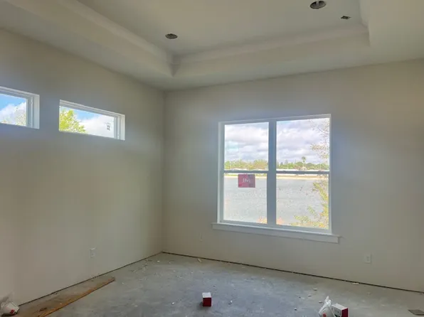 2067 Maverics Dr, Mulberry, FL 33860