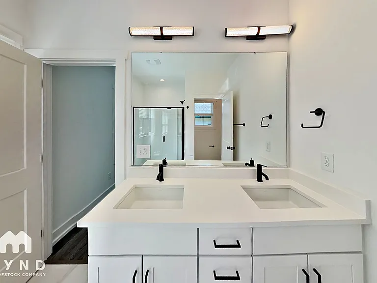 1023 Trembeth Dr — Photo 6