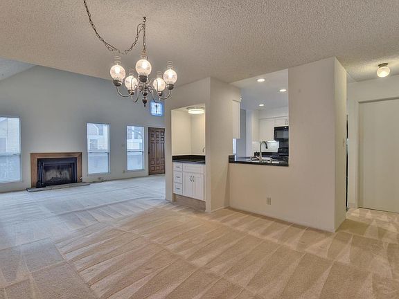 3rd image of 1107 Waterton Ln