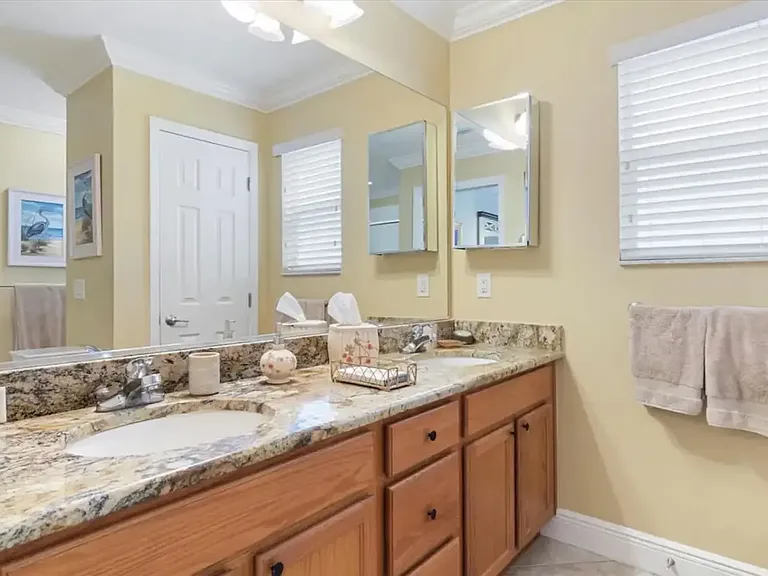 498 Ambrosia Pl — Photo 14