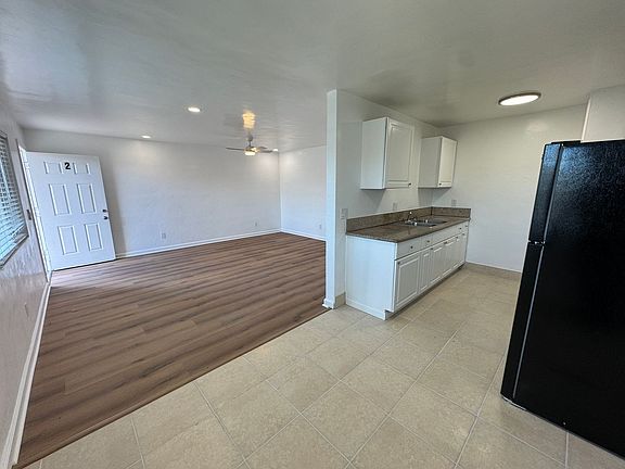 5th image of 757 Grand Ave APT 2