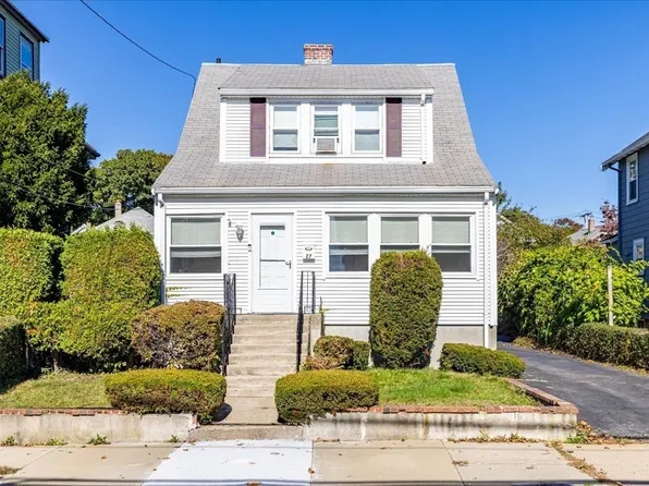 27 Stearns Ave, Medford, MA 02155