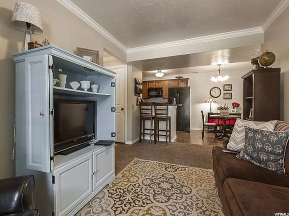 3rd image of 804 E Cedar Pine Ct APT 10