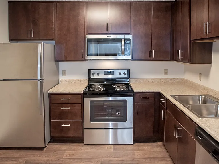 Greystone Heights — Photo 48