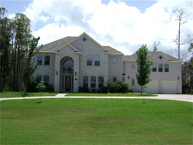 1st image of 1219 S Country Club Dr