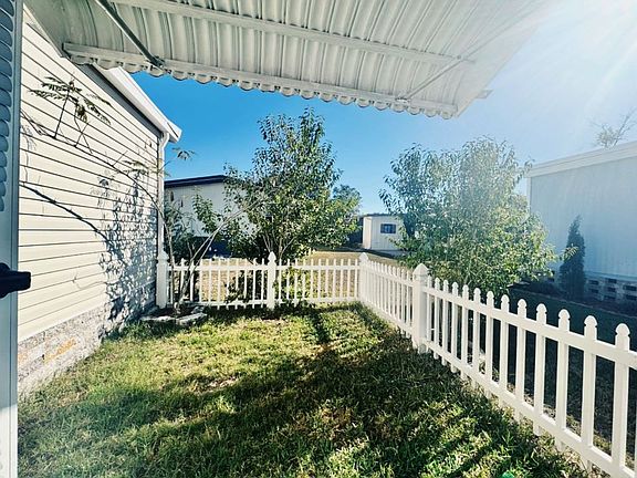 5th image of 10671 SW 29th Ave #607