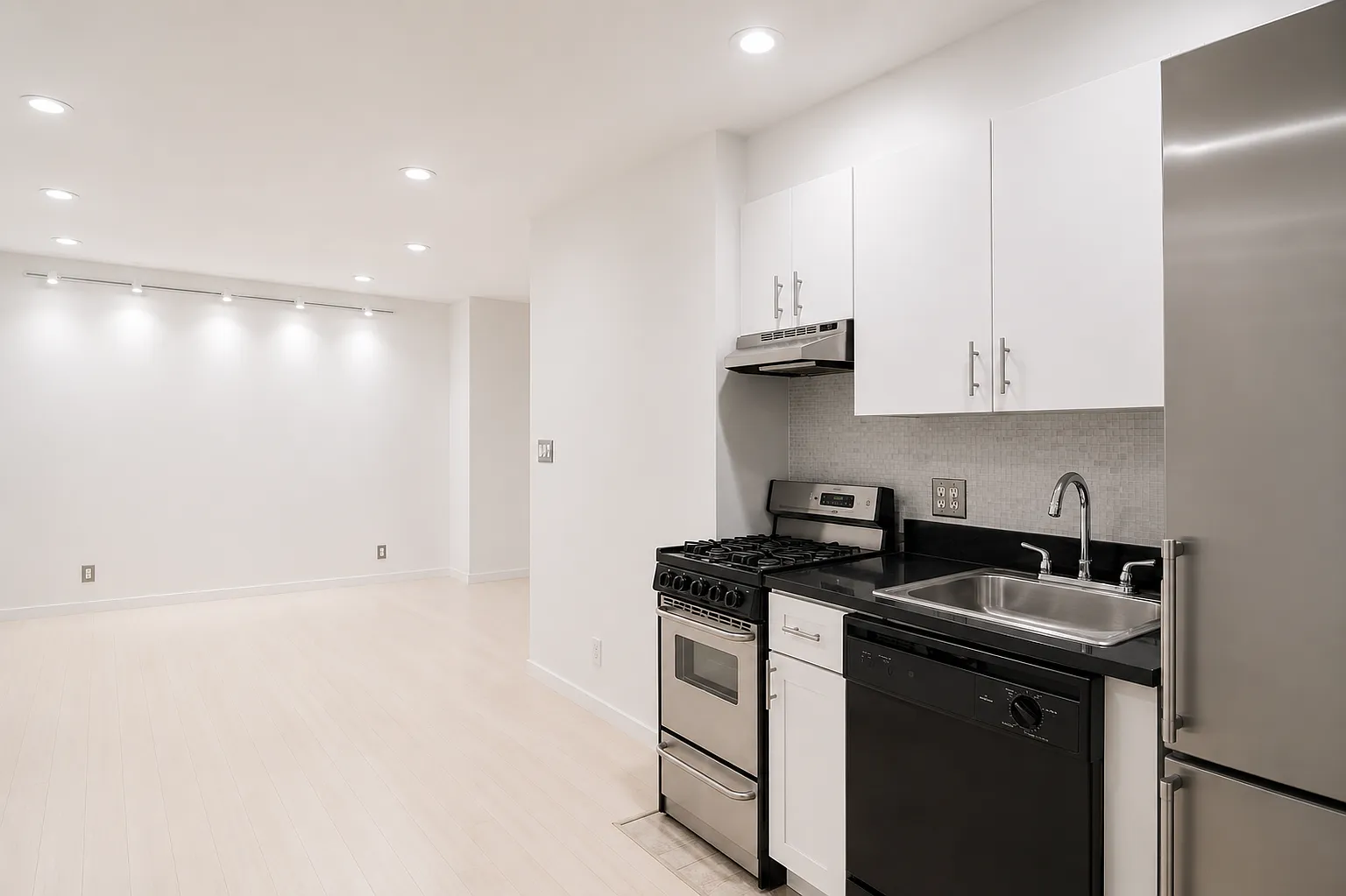 150 West 58th Street — Photo 4