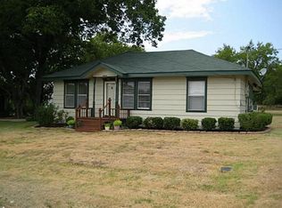 302 W Hwy66, Royse City, TX 75189