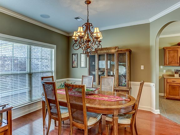 Formal dining room